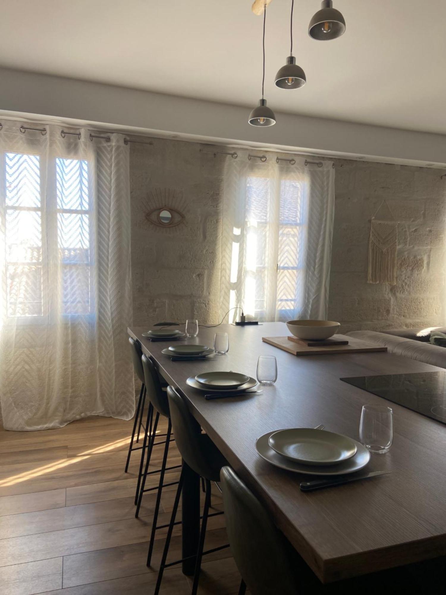 Loft Spacieux Au Coeur Des Remparts D'Aigues-Mortes Exterior photo